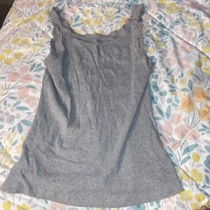 Fitted gray ribbed tank top with lace detail